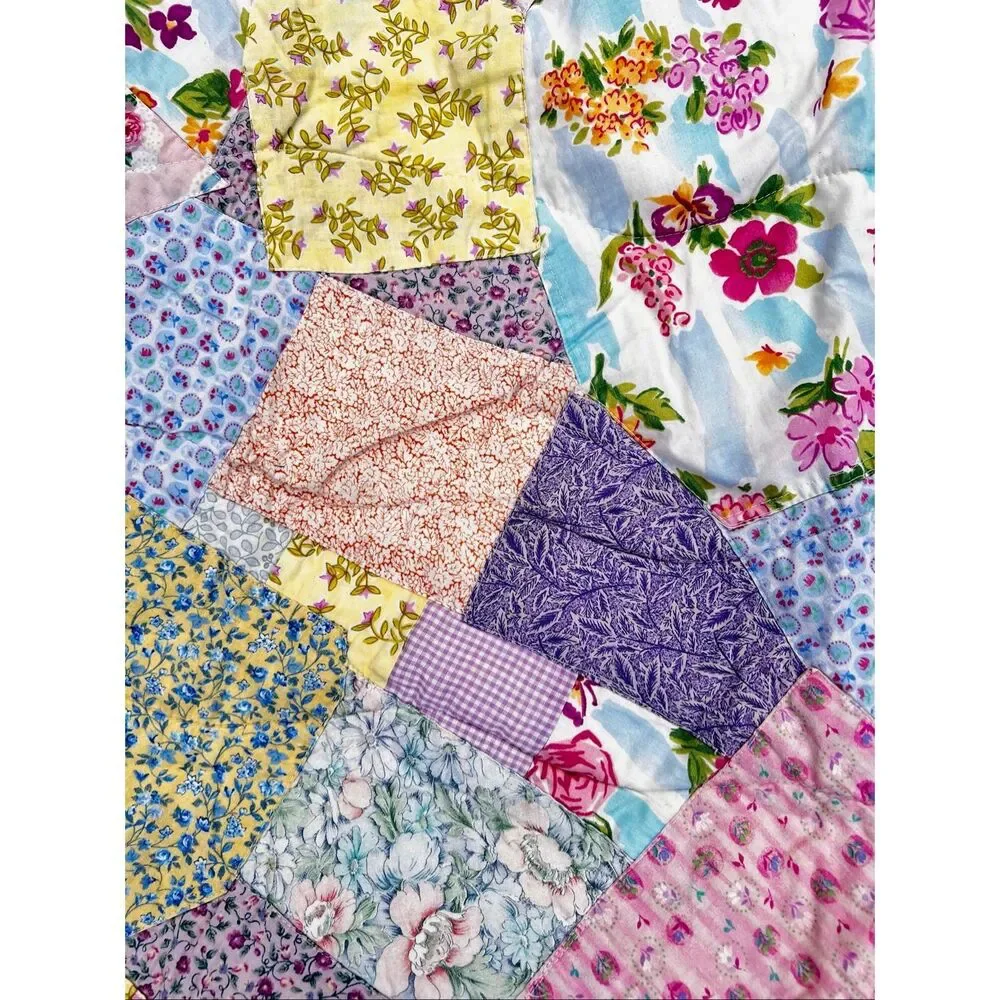 Handmade Signed Wildflower Scrappy Baby Quilt Blanket Sugarloaf, NY 2003